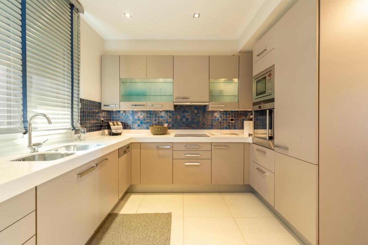 Something Different In Chalkida Apartment Karababás Exterior foto
