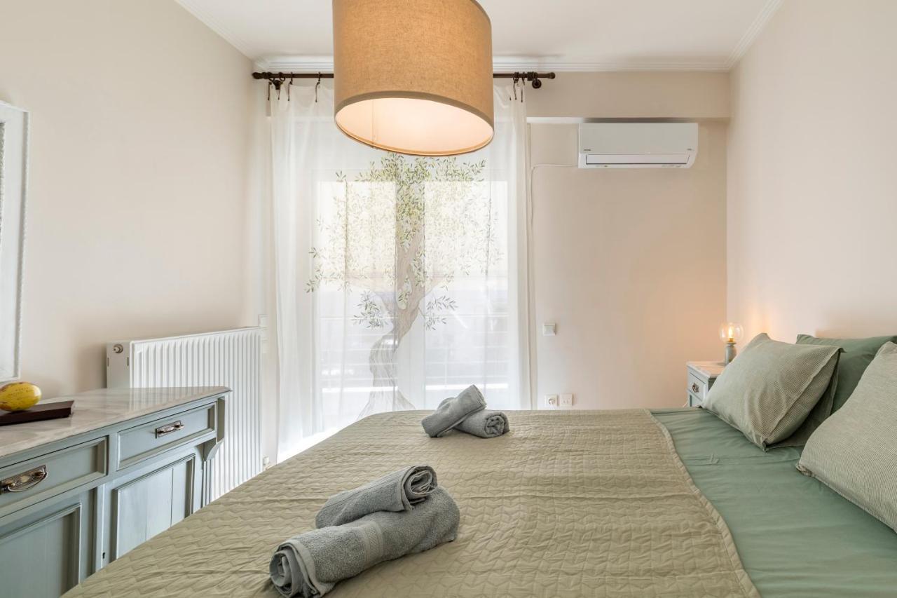 Something Different In Chalkida Apartment Karababás Exterior foto