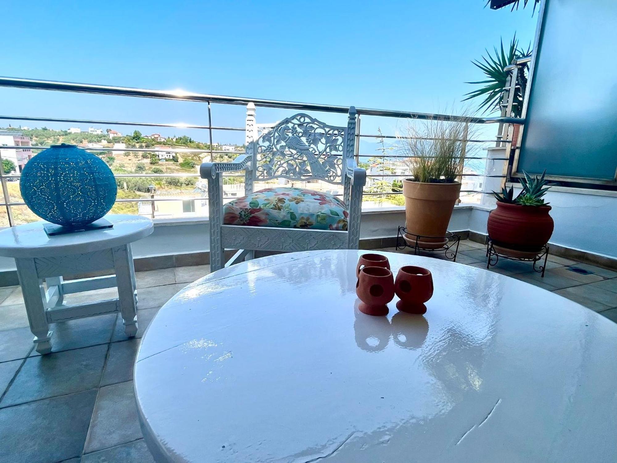 Something Different In Chalkida Apartment Karababás Exterior foto